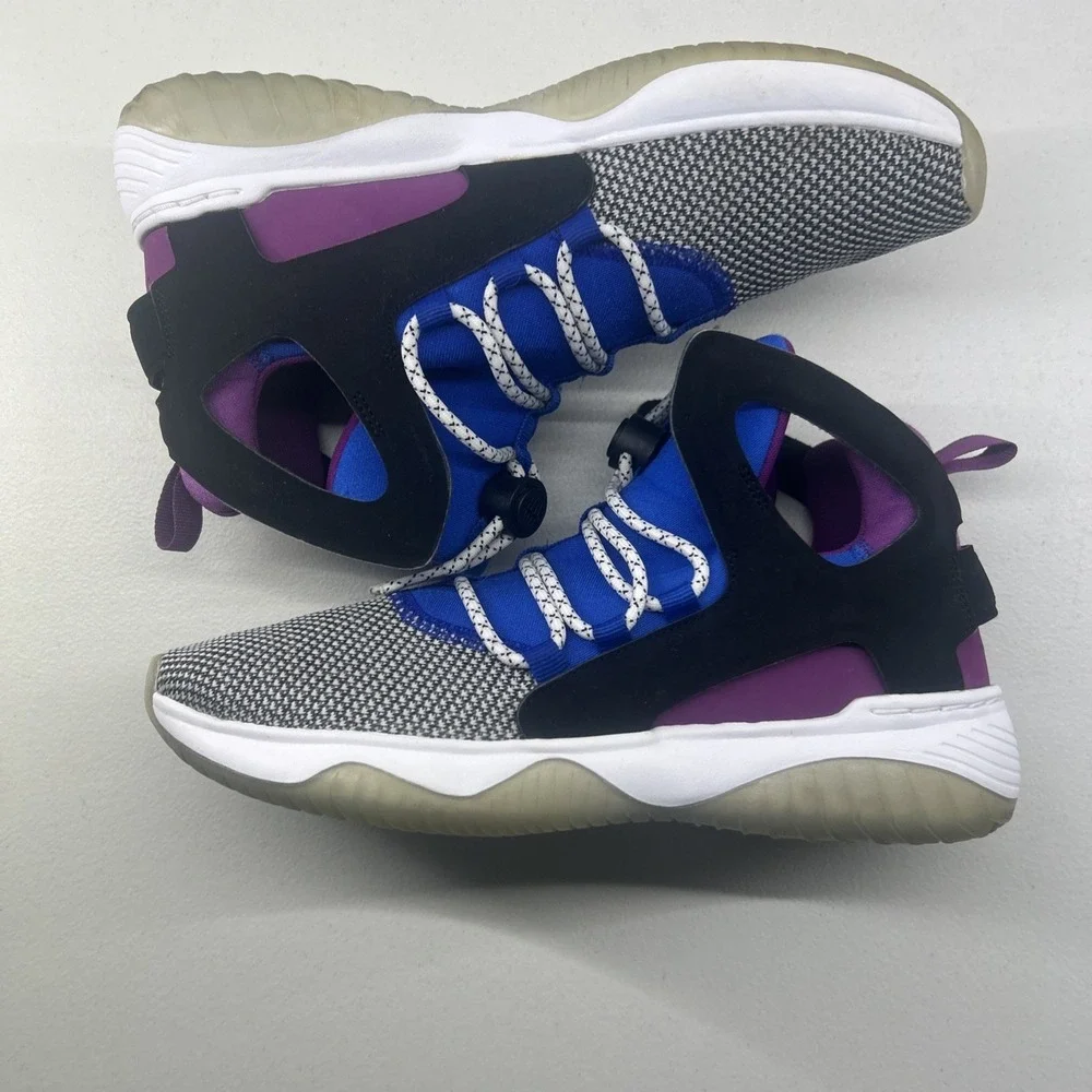 Nike Air Flight‎ Huarache Ultra (GS) Sneakers Youth Size 5.5Y White/Bold Berry